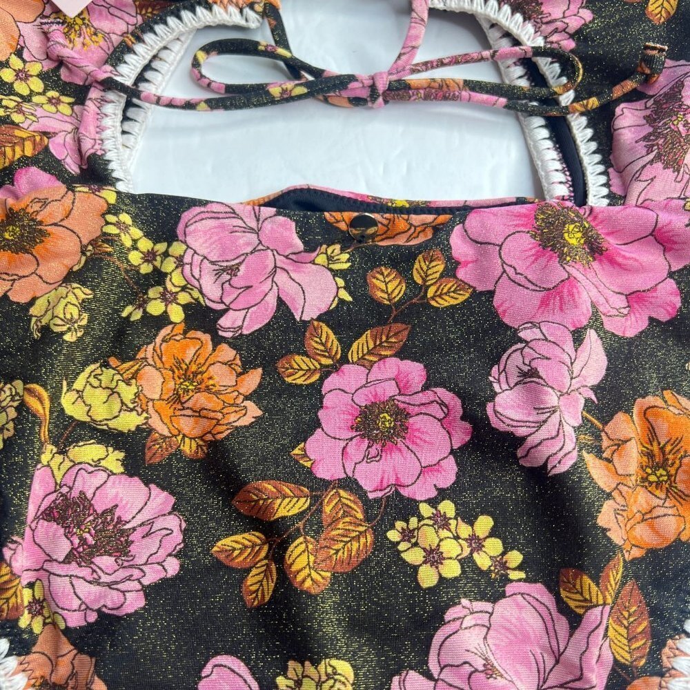 VICTORIA'S‎ SECRET SWIM Ruffle One-Piece cheeky Swimsuit w/ Crochet cut out XL - Picture 6 of 13